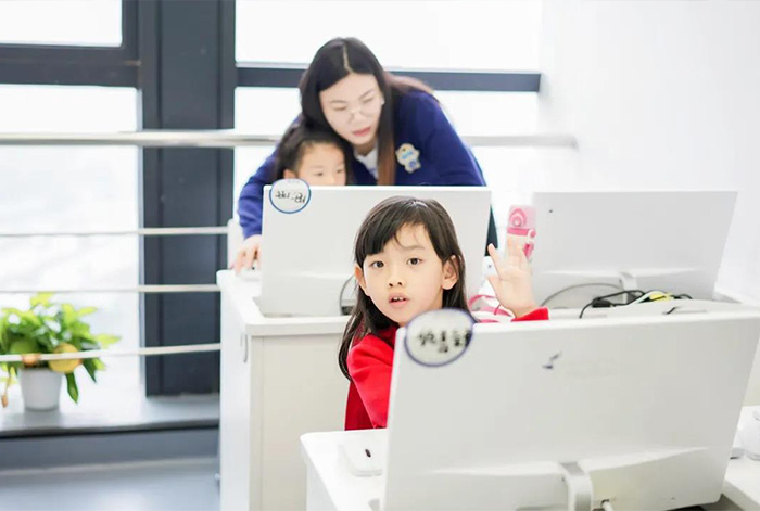 少儿AI编程是什么？小码王少儿AI编程对孩子有什么好处？